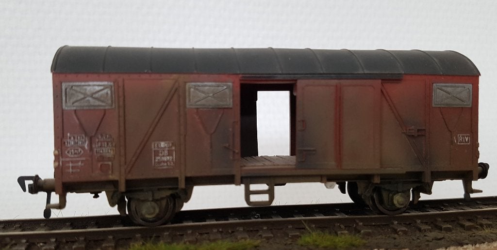 10 gesloten goederenwagens van Fleischmann H0, model 5330, Hobby en Vrije tijd, Modeltreinen | H0, Gebruikt, Wagon, Gelijkstroom