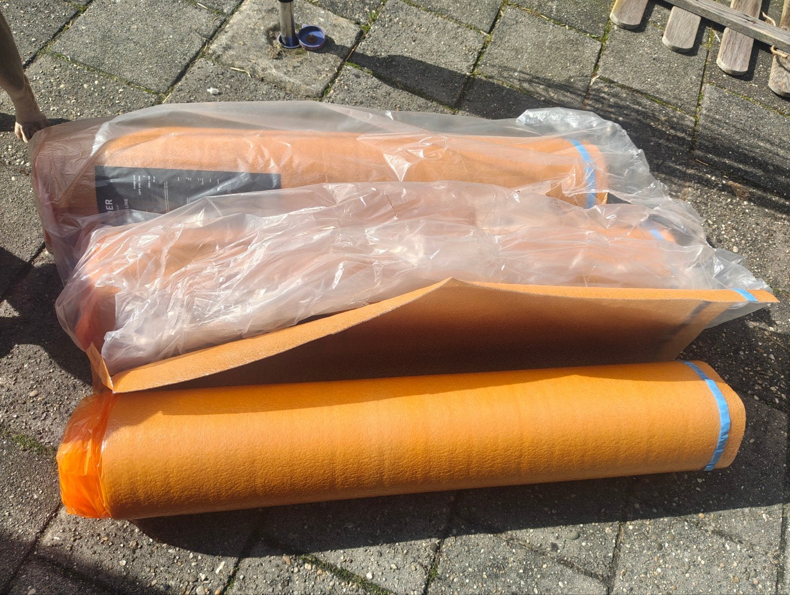 Ondervloer op rol met plakrand - ongeveer 38m2, Ophalen, 50 tot 150 cm, Overige typen, Nieuw