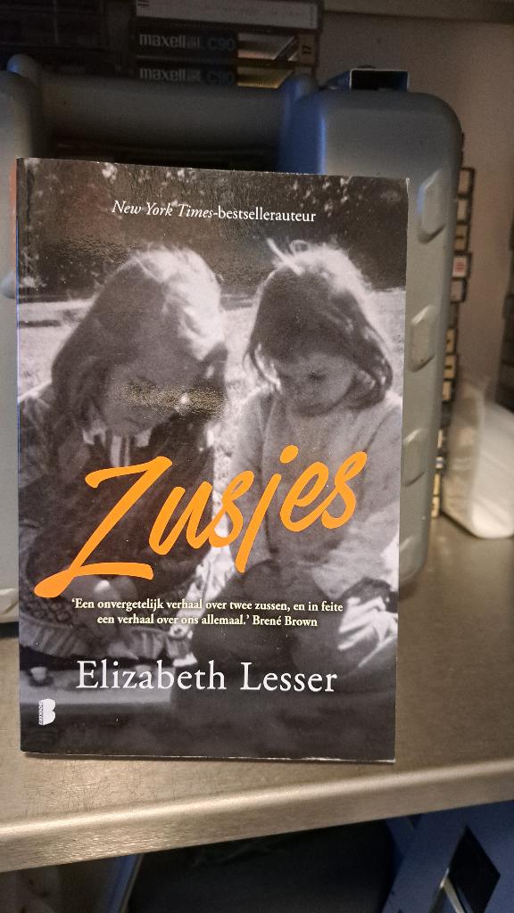 Elizabeth Lesser-Zusjes (Z267-163), Ophalen of Verzenden, Zo goed als nieuw