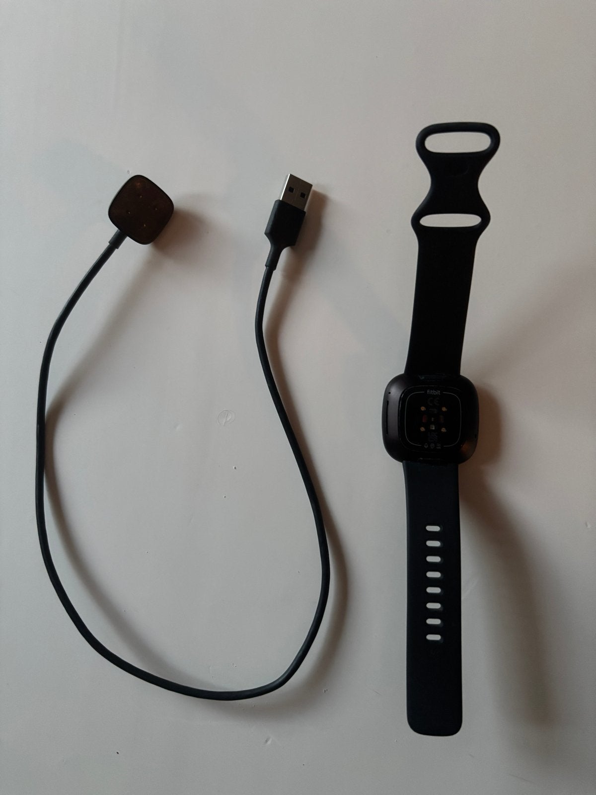 Fitbit Versa 3 Smartwatch met Oplader - Zwart, Ophalen, Zwart, Waterdicht, Android