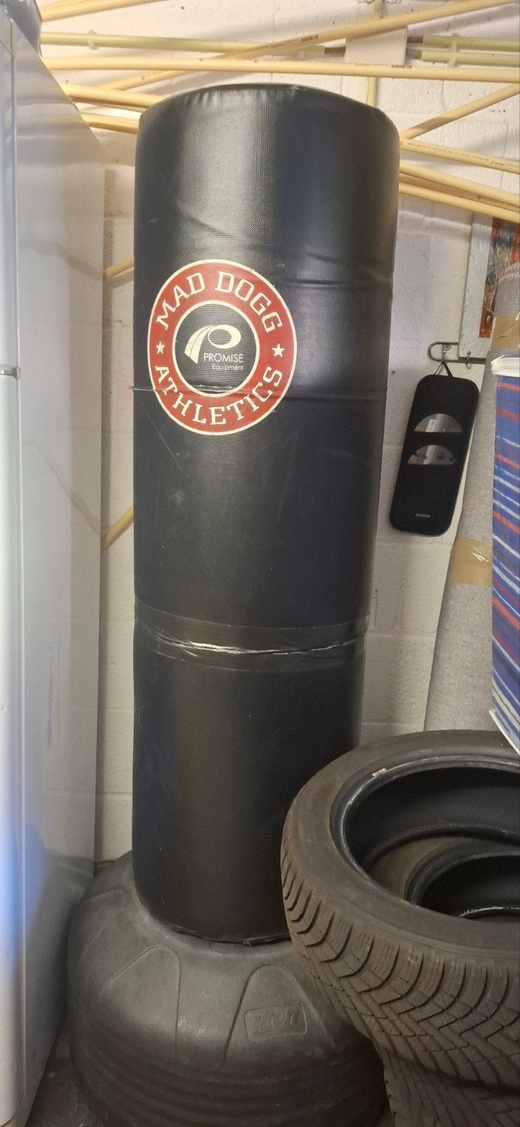 Mad Dogg Athletics staande bokszak, Groter dan maat XL, Ophalen, Gebruikt, Overige