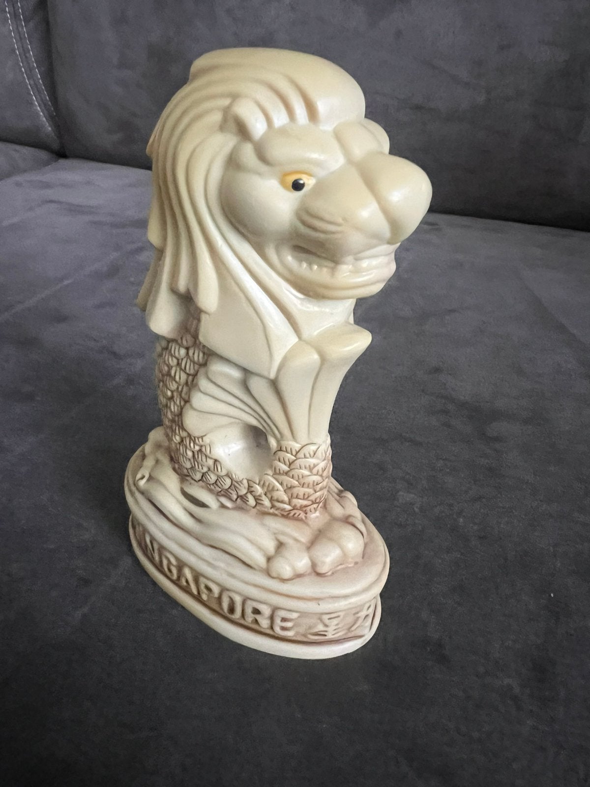 Vintage Beeldje Gegoten Hars Leeuw Singapore., Ophalen of Verzenden, Zo goed als nieuw, Dier