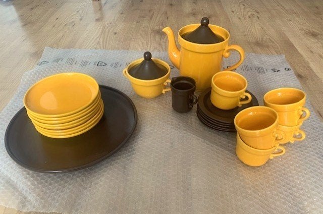 servies potterie Driehoek Huizen, Antiek en Kunst, Antiek | Servies compleet, Ophalen