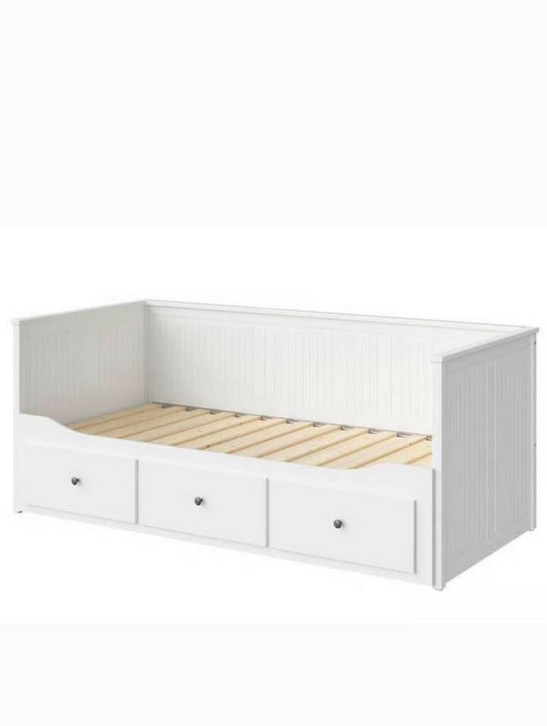 Slaapbank Hemnes Ikea als nieuw., Huis en Inrichting, Slaapkamer | Bedden, Ophalen, Wit, Tweepersoons, 140 cm