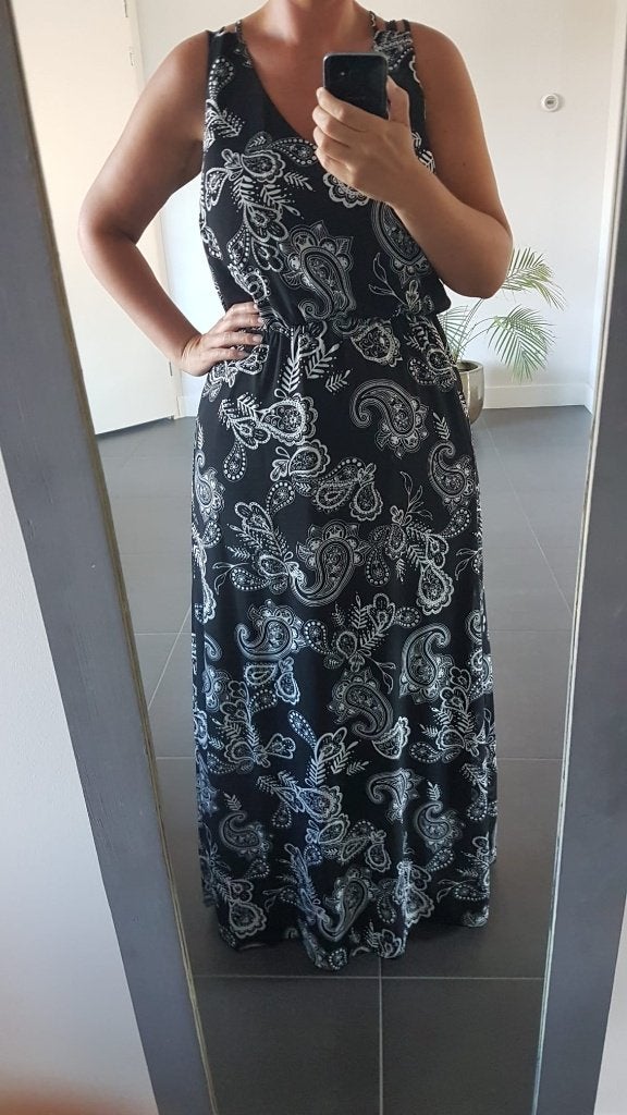Maxi Jurk Zwart Maat 44 Ongedragen Nieuw, Kleding | Dames, Jurken, Verzenden, Zwart, Maat 42/44 (L), Nieuw