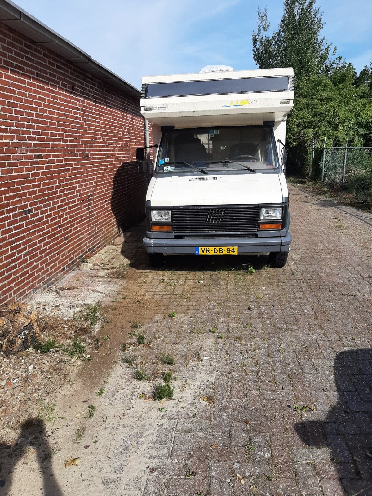 Caravans And Camping Leuke