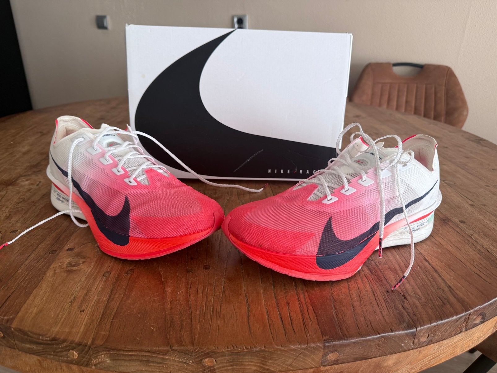 Nike Vaporfly 4 44,5, Sport en Fitness, Loopsport en Atletiek, Ophalen of Verzenden, Zo goed als nieuw, Hardloopschoenen, Nike