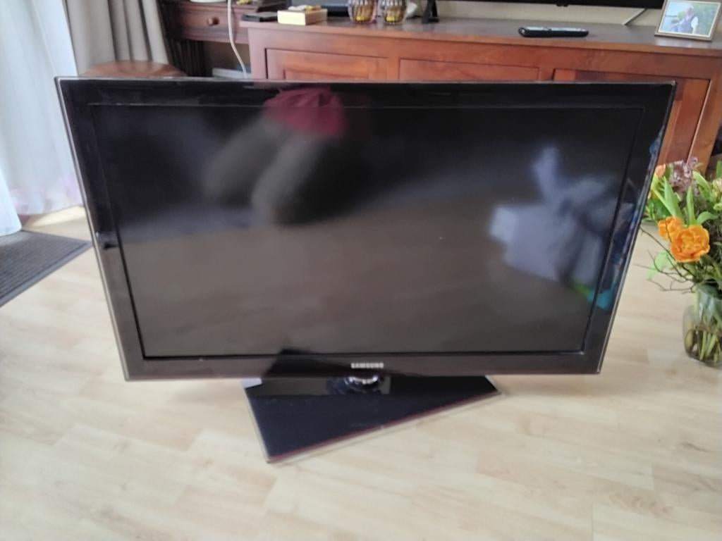 Samsung televisie LE40C550J1W, Ophalen