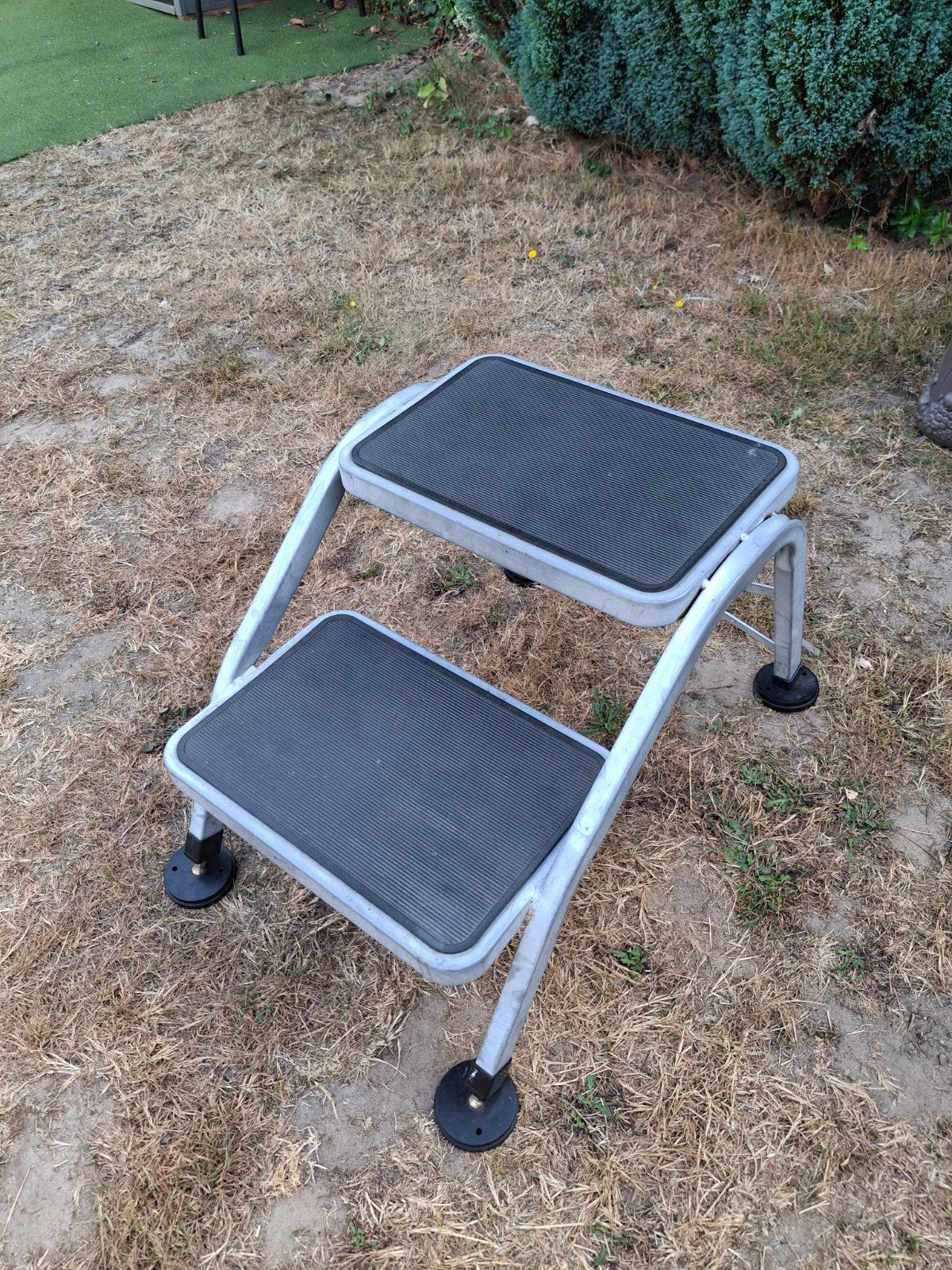 caravan opstapje, Ophalen