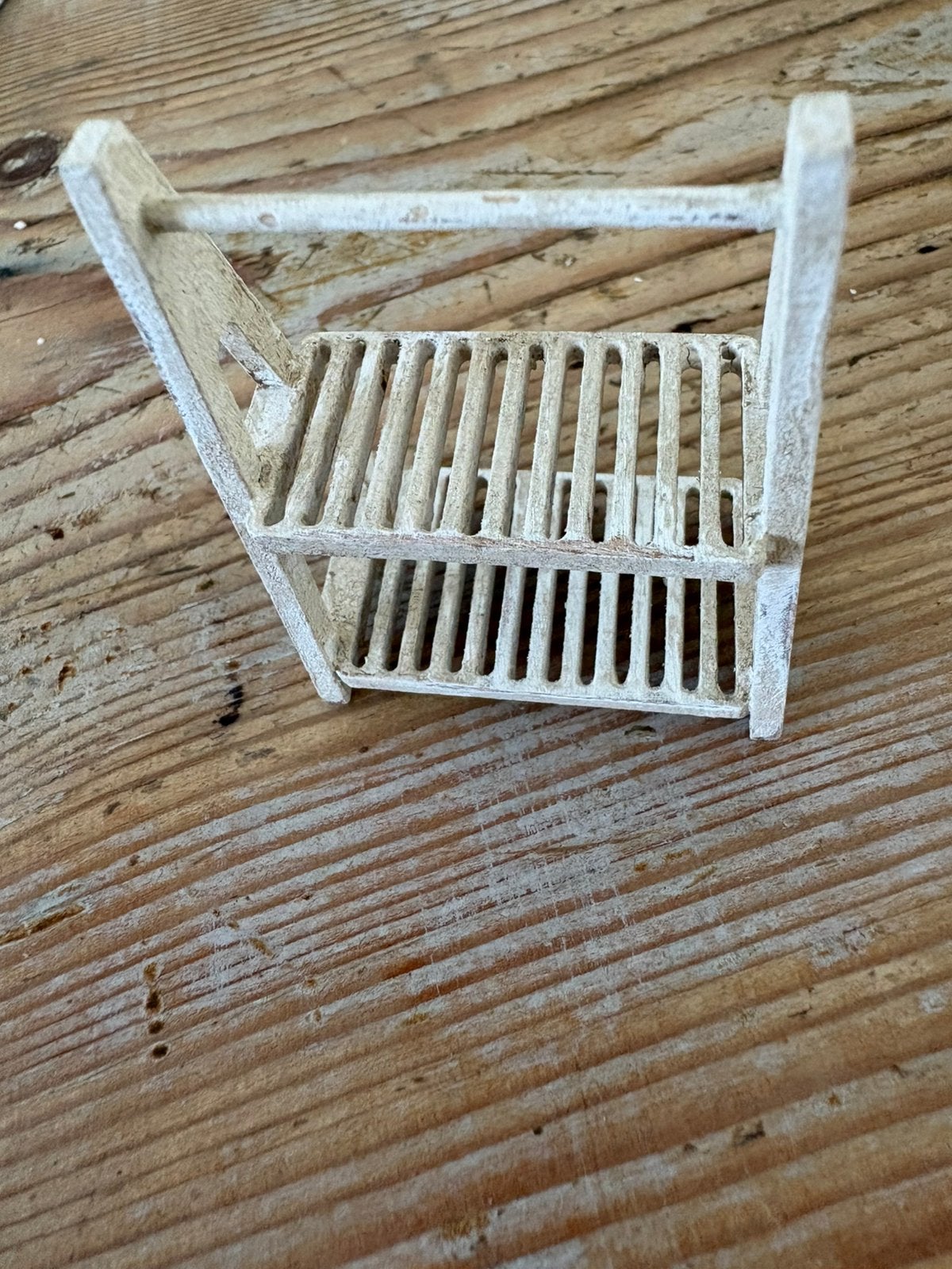 Leuk rekje voor in het poppenhuis of winkeltje 2.50, Ophalen of Verzenden, Zo goed als nieuw, Poppenhuis