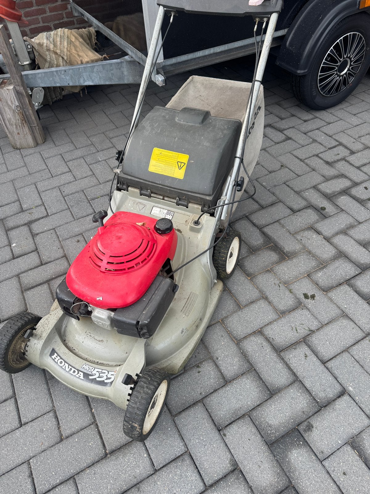 Honda HRB 535 Grasmaaier., Tuin en Terras, Ophalen, Gebruikt, Opvangbak, Benzine-grasmaaier