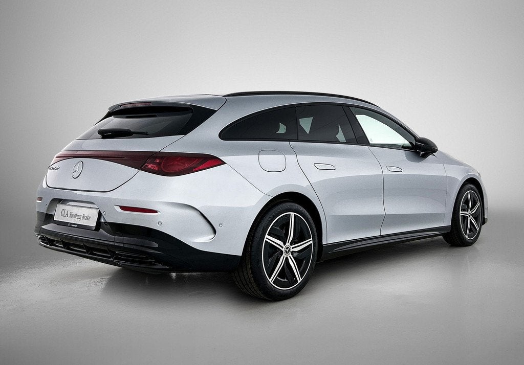 Mercedes-Benz CLA-Klasse Shooting Brake 250+ Business Soluti, Auto's, Mercedes-Benz, Automaat, CLA, Achterwielaandrijving, Zwart