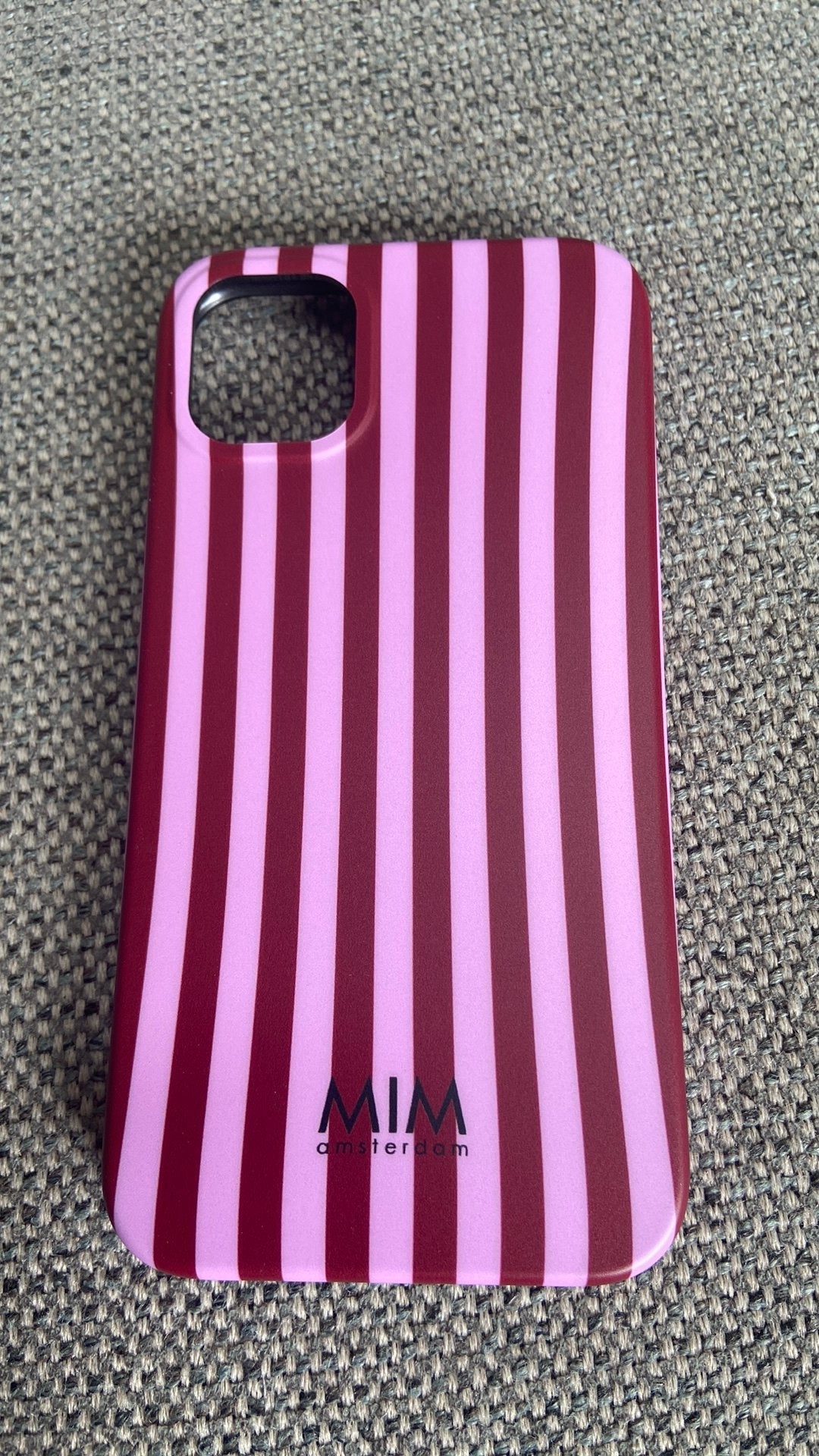 Mim Amsterdam telefoonhoesje IPhone 11 nieuw!, Telecommunicatie, Mobiele telefoons | Hoesjes en Frontjes | Apple iPhone, Ophalen of Verzenden