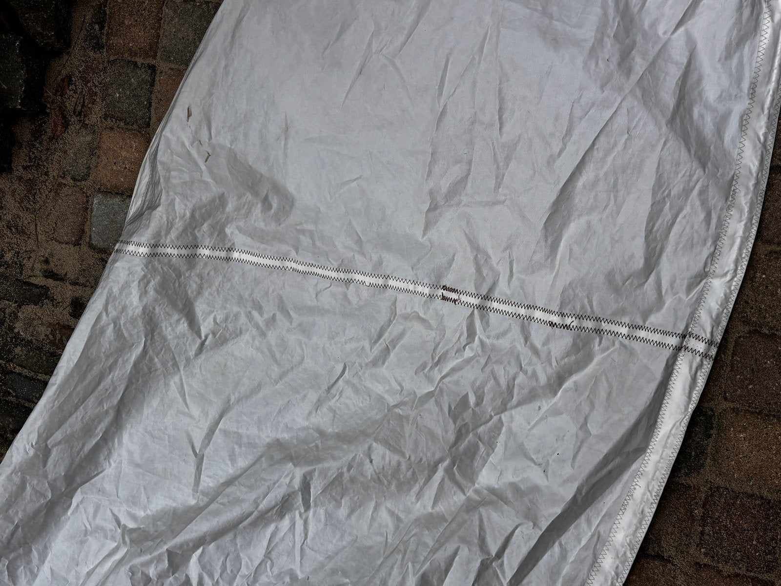 Genua, Ophalen, 6 meter of meer, Gebruikt, 15 tot 30 m²