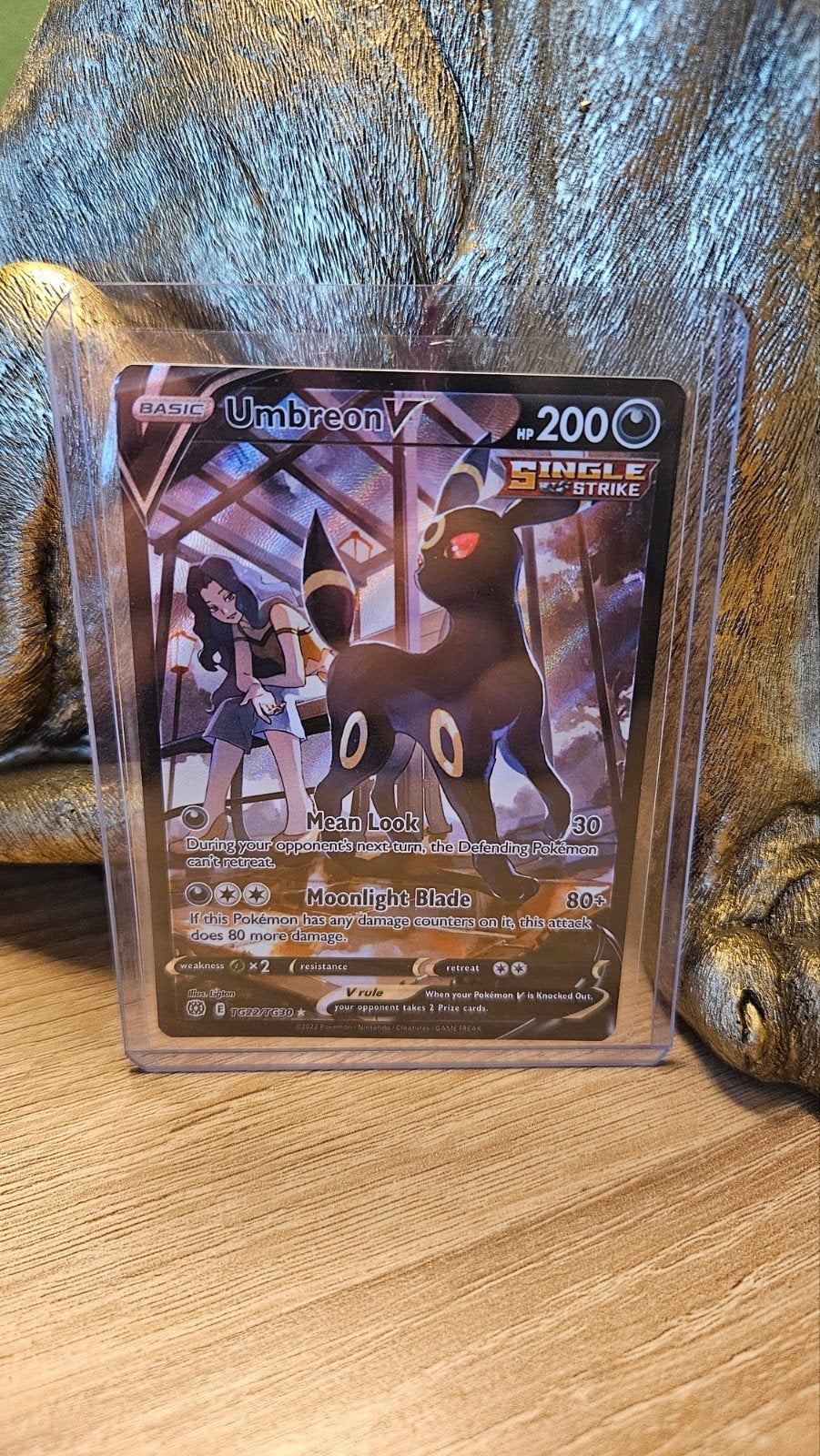 Pokémon Kaart: Umbreon V (Full Art), Hobby en Vrije tijd, Ophalen of Verzenden, Zo goed als nieuw, Losse kaart