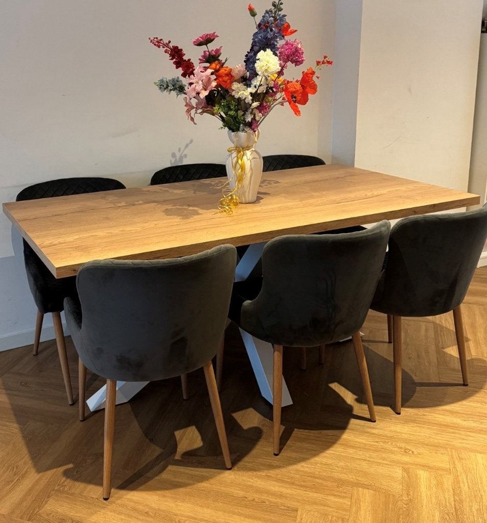 Super mooie en stevige eettafel in een warm houten kleur, Ophalen, Overige materialen, Modern industriël, 50 tot 100 cm
