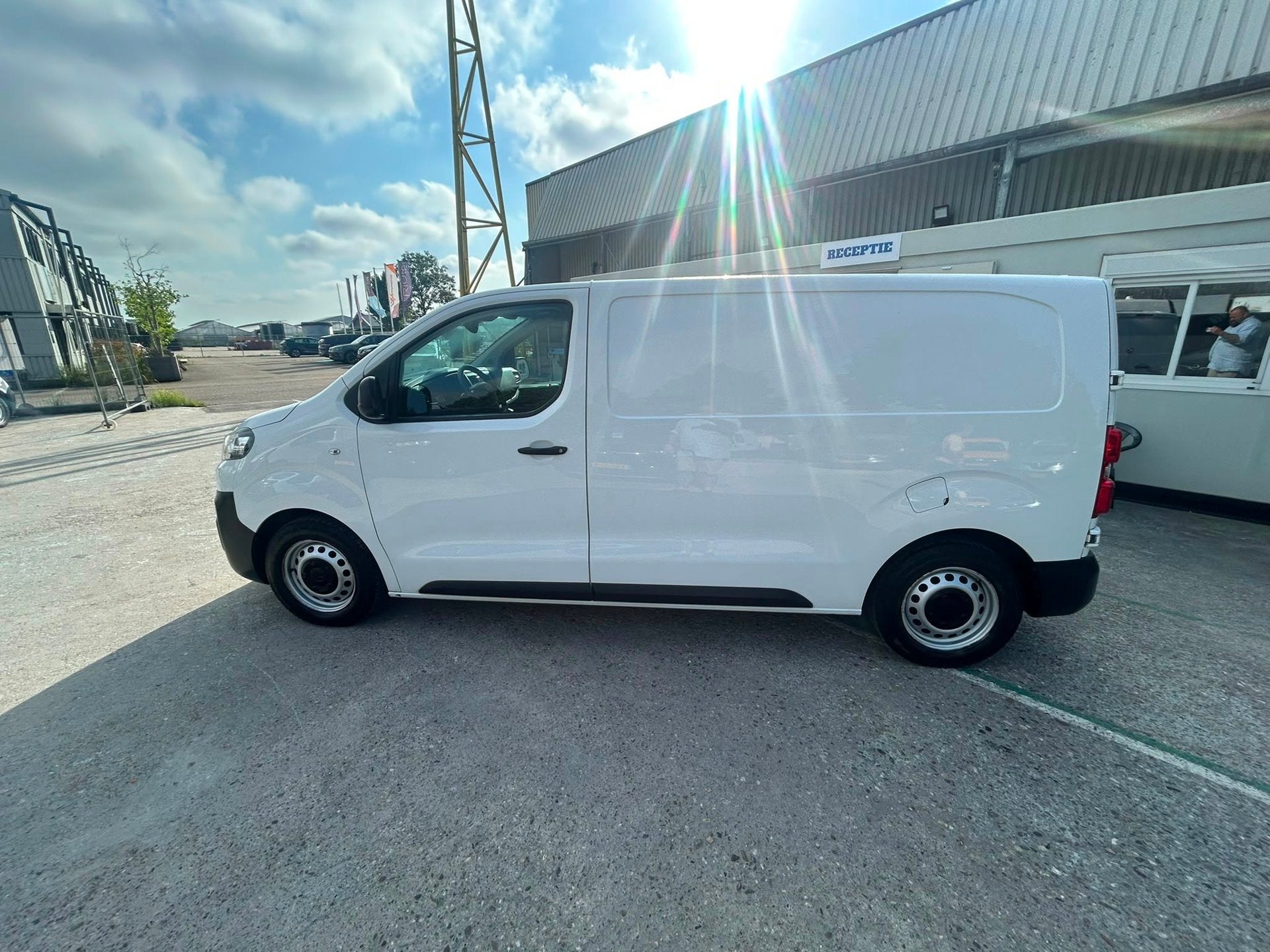 Citroen Jumpy 1.5 BlueHDI 100 M euro 6, Auto's, Voorwielaandrijving, Gebruikt, Zwart, Citroën
