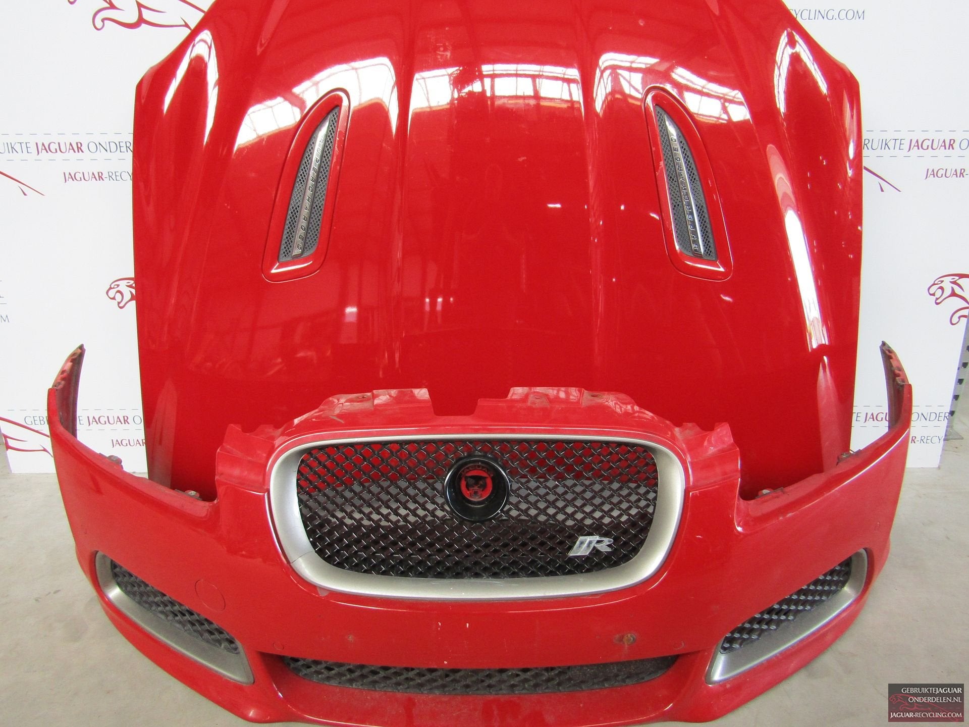 Voorbumper en motorkap set Jaguar XFR 2008-201 C2Z11445, C2Z, Gebruikt, -, Voor, Ophalen of Verzenden