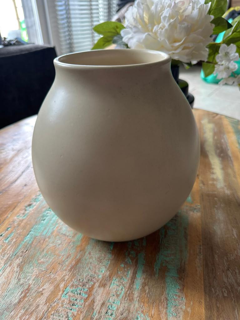 Beige Adco Vaas 1003, Ophalen of Verzenden