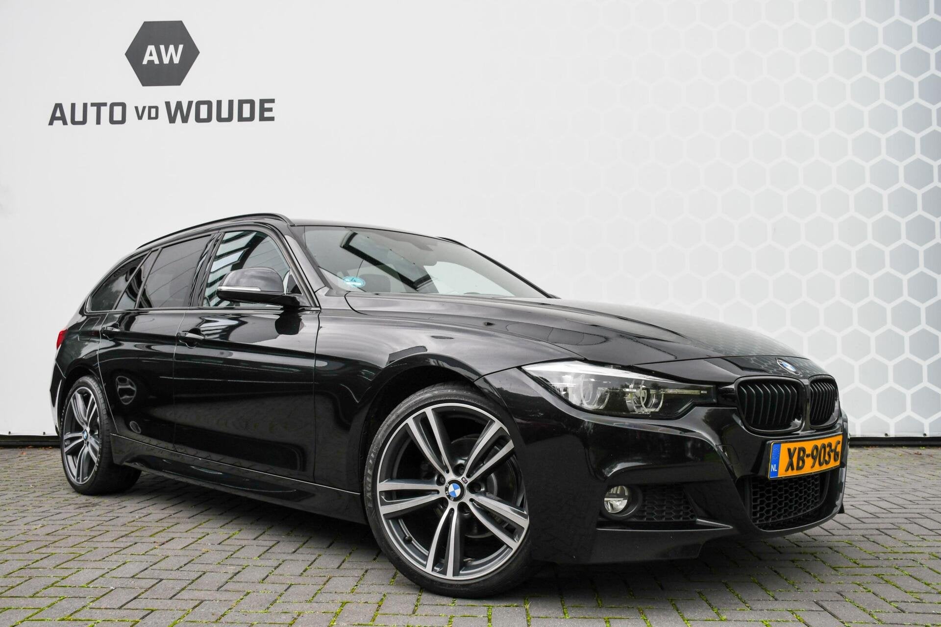 BMW 3-serie Touring 320i xDrive Edition M-pakket Leer Automa, Auto's, Automaat, 1998 cc, 15 km/l, Euro 6