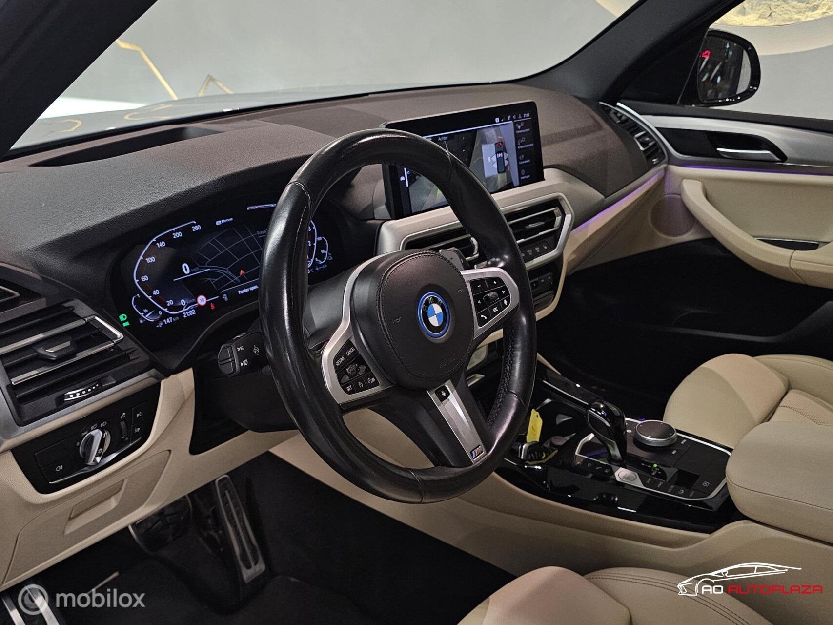 Foto 3 van BMW X3 xDrive30e High Executive M Sport Panorama/Keyless/HUD