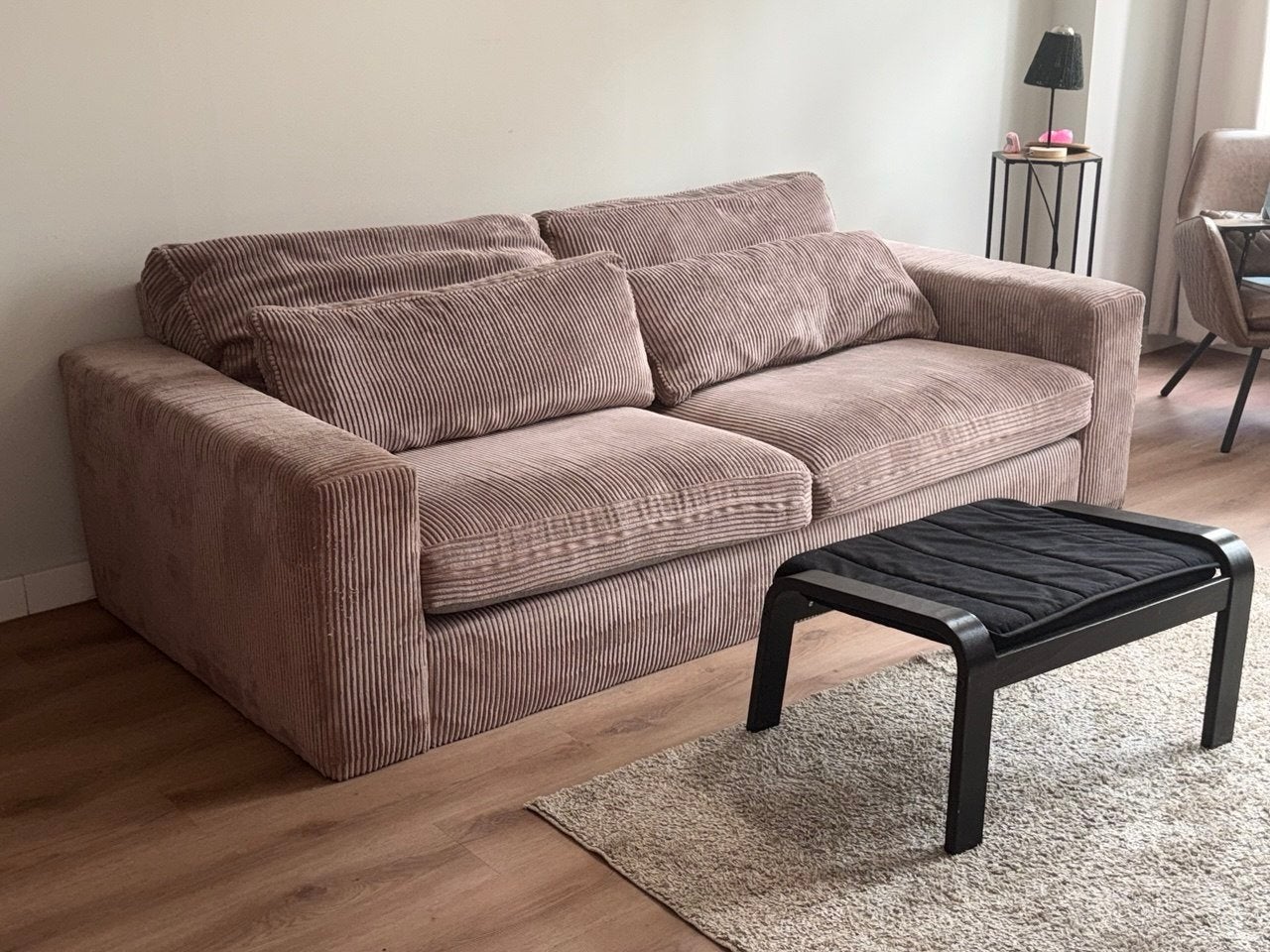 Vintage-Style 2-Seater Sofa + Footstool, Ophalen, Gebruikt
