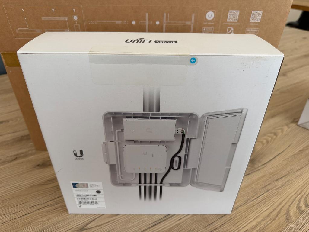 Nieuw: Ubiquiti USW-Flex-Utility, Computers en Software, Accesspoints, Ophalen of Verzenden, Nieuw, Ubiquiti