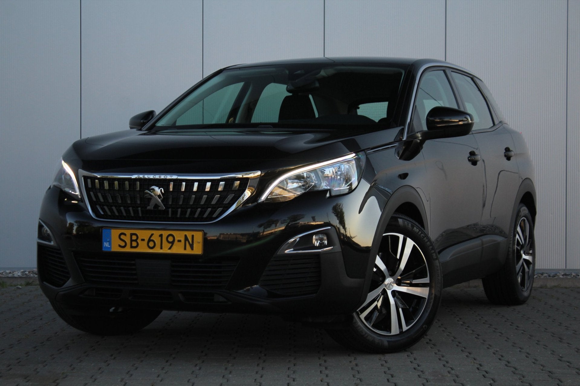 Peugeot 3008 1.2 PureTech Blue Lease Executive | Dealer onde, Auto's, Peugeot, Parkeersensor, Stof, Gebruikt, 1199 cc
