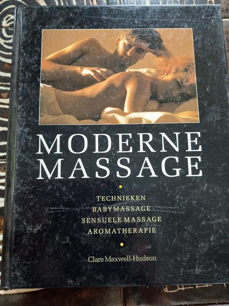 Moderne massage technieken babymassage sensuele aromatherapi, Ophalen, Zo goed als nieuw