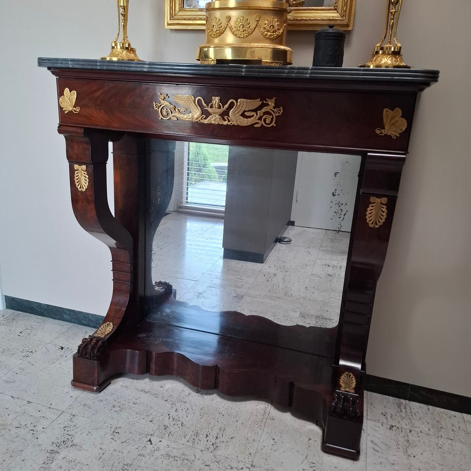Empire mahonie trumeau console, Ophalen