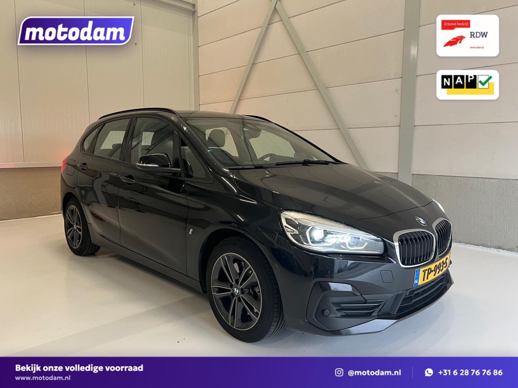 BMW 2-serie Active Tourer 225xe High Executive NAP, Auto's, Automaat, Gebruikt, Zwart, Bedrijf