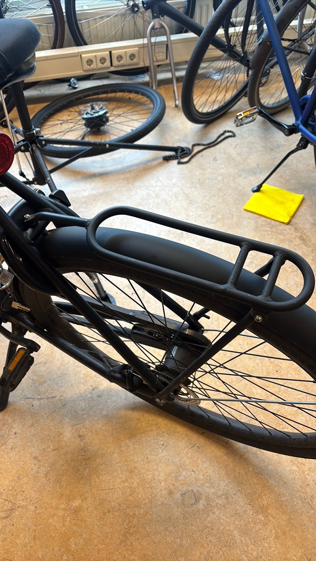Vanmoof bagagedrager, Ophalen, Zo goed als nieuw
