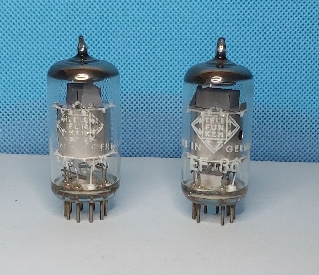 2 Telefunken EF 86 sterk metend paartje met ruitje, Ophalen of Verzenden, Buis of Buizen