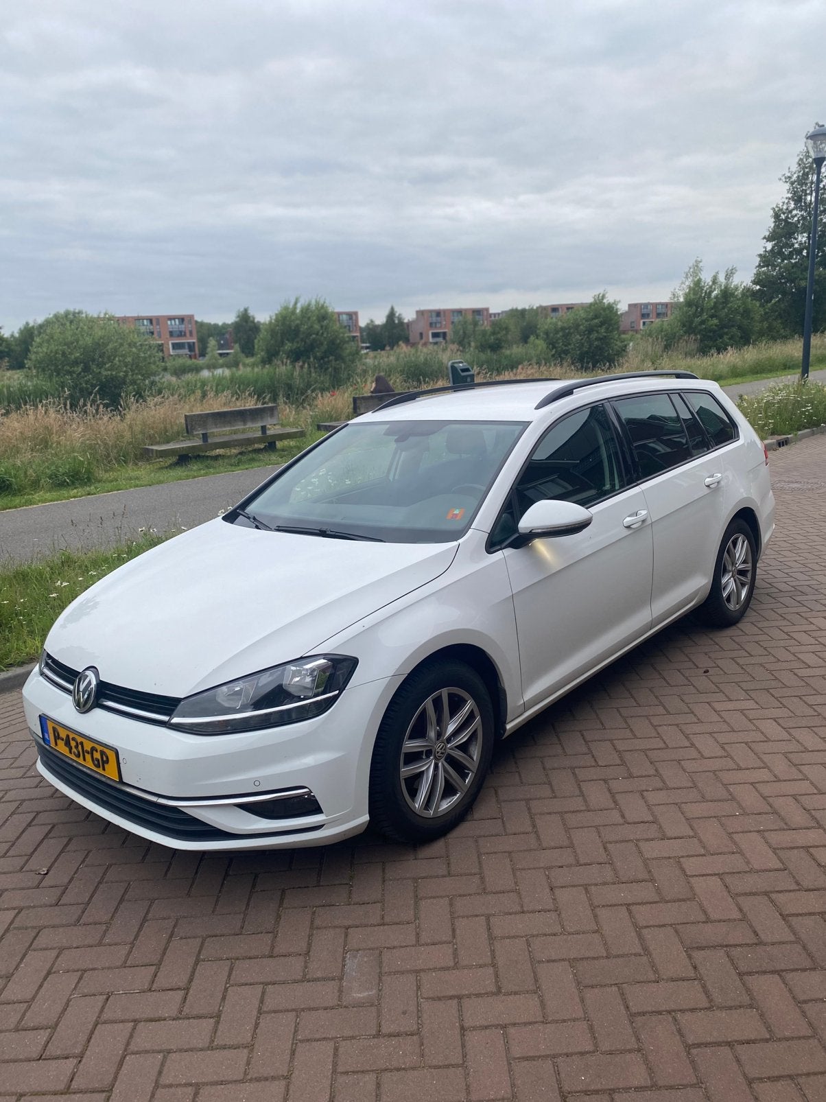 Volkswagen Golf Variant 1.0 TSI 2019 Wit Trekhaak All season, Auto's, Volkswagen, Voorwielaandrijving, 1210 kg, Wit, Stationwagon
