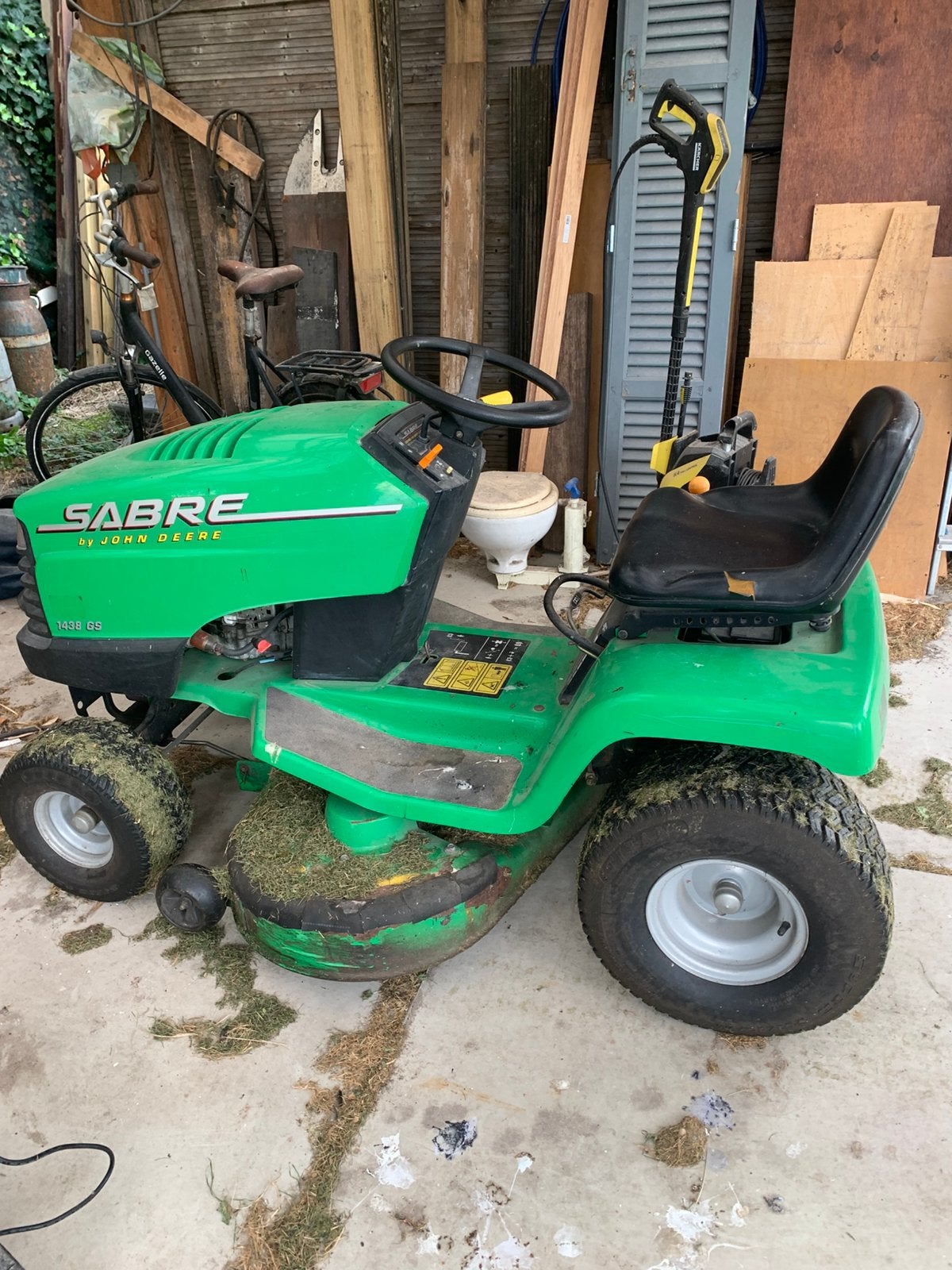 Sabre / Zitmaaier/ Grasmaaier/ john Deere., Ophalen, Gebruikt, Versnellingen