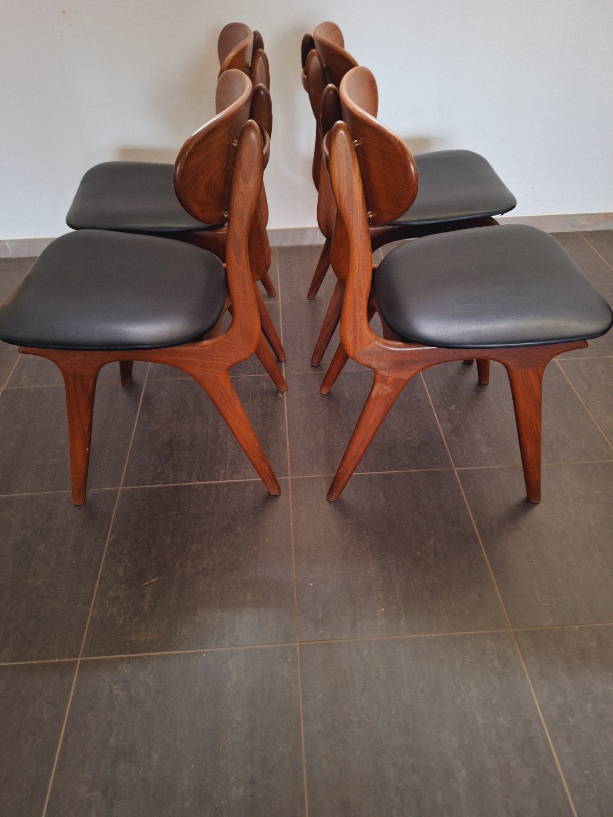 Louis van Teeffelen Webe stoelen midcentury set/4, Huis en Inrichting, Stoelen, Ophalen, Zo goed als nieuw, Bruin