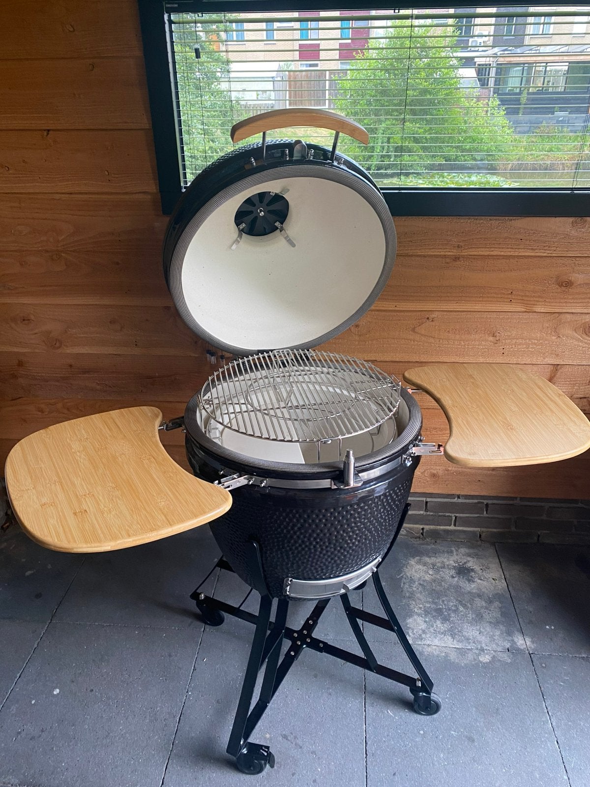 All-In Kamado 22 Inch DeLuxe Compleet (AANBIEDING), Ophalen, Nieuw