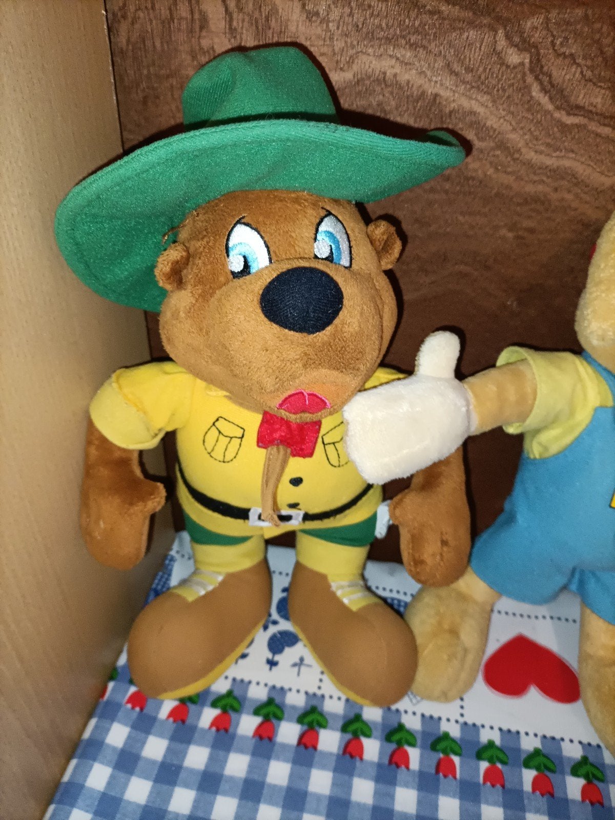 Koos Konijn en Bollo de Beer knuffel Landal en Roompot, Ophalen of Verzenden, Zo goed als nieuw, Konijn