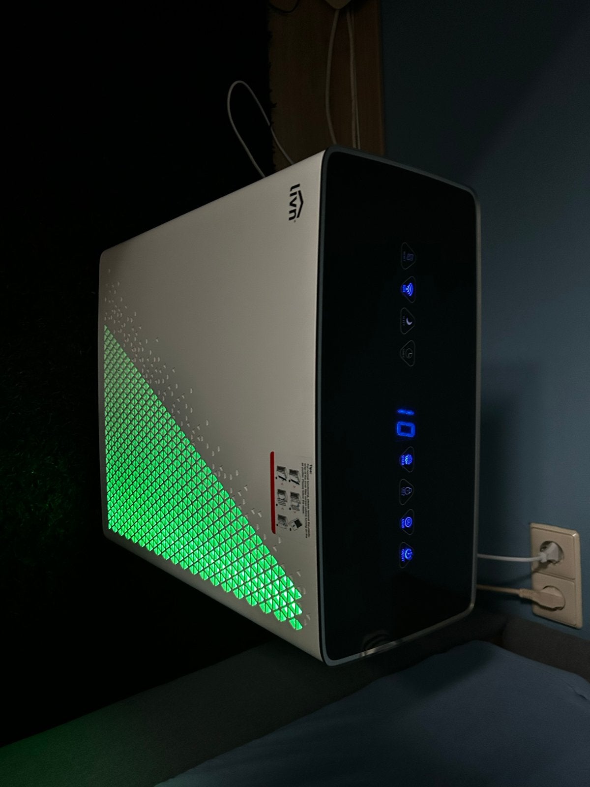 Livn Air Purifier 350 Plus - wifi - Zo goed als nieuw, Ophalen, Zo goed als nieuw, Luchtreiniger
