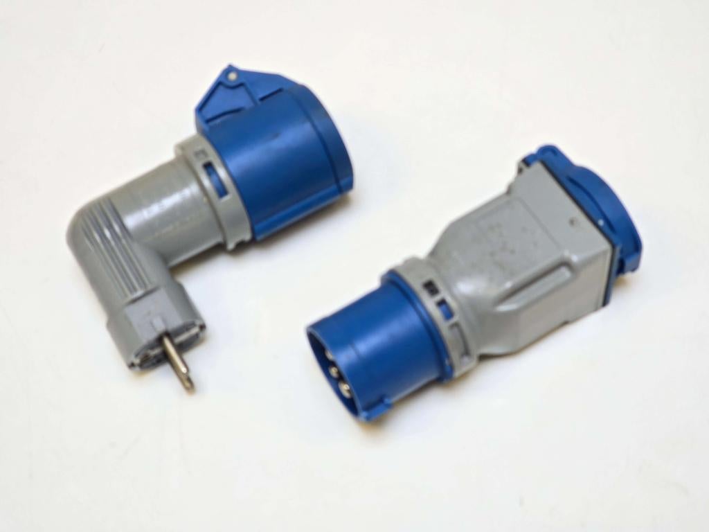 Set verloopstekkers walstroom 2 stuks, Watersport en Boten, Bootonderdelen, Zo goed als nieuw, Elektra en Verlichting, Zeilboot of Motorboot
