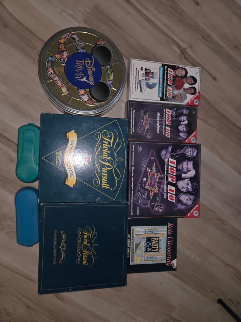 Grote set gezelschapsspellen: Trivia, Top 40 & Party & Co, Ophalen of Verzenden, Gebruikt
