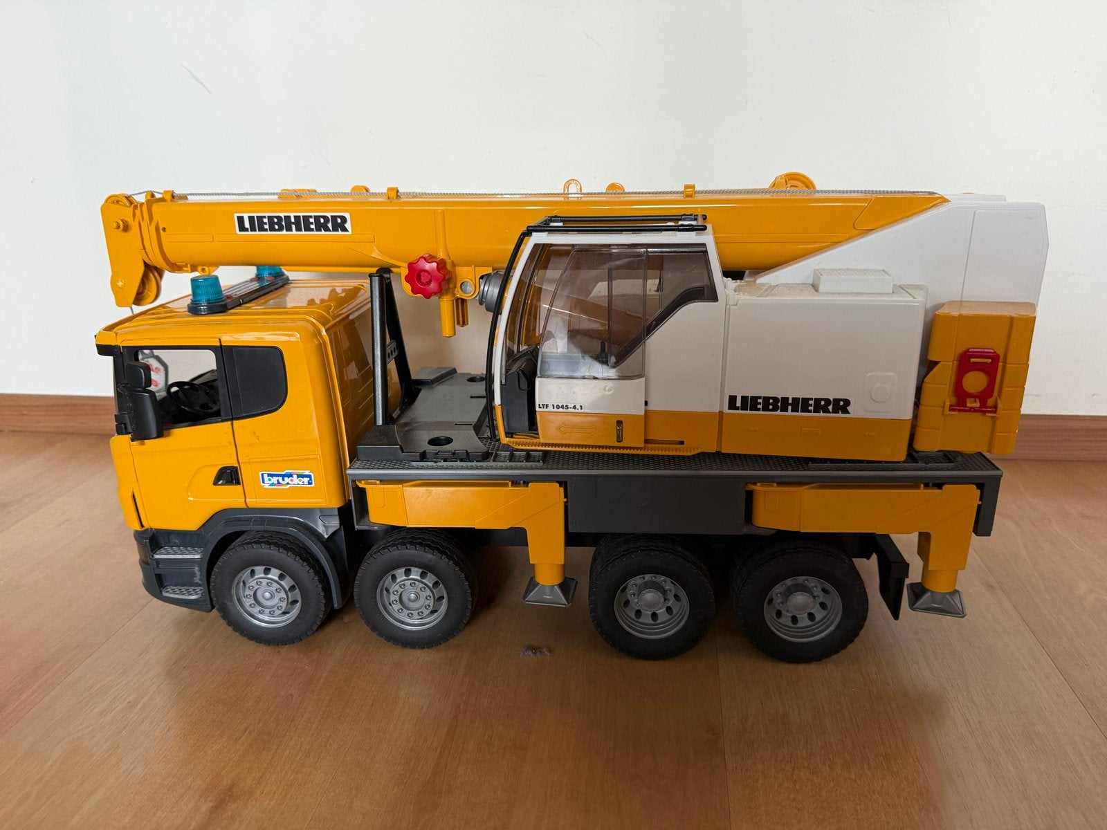 Liebherr speelgoed hijskraan - Bruder, Ophalen, Gebruikt