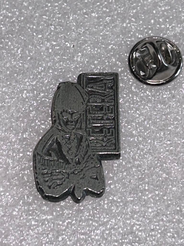 Pin retera, Verzamelen, Ophalen of Verzenden, Zo goed als nieuw, Figuurtje, Speldje of Pin