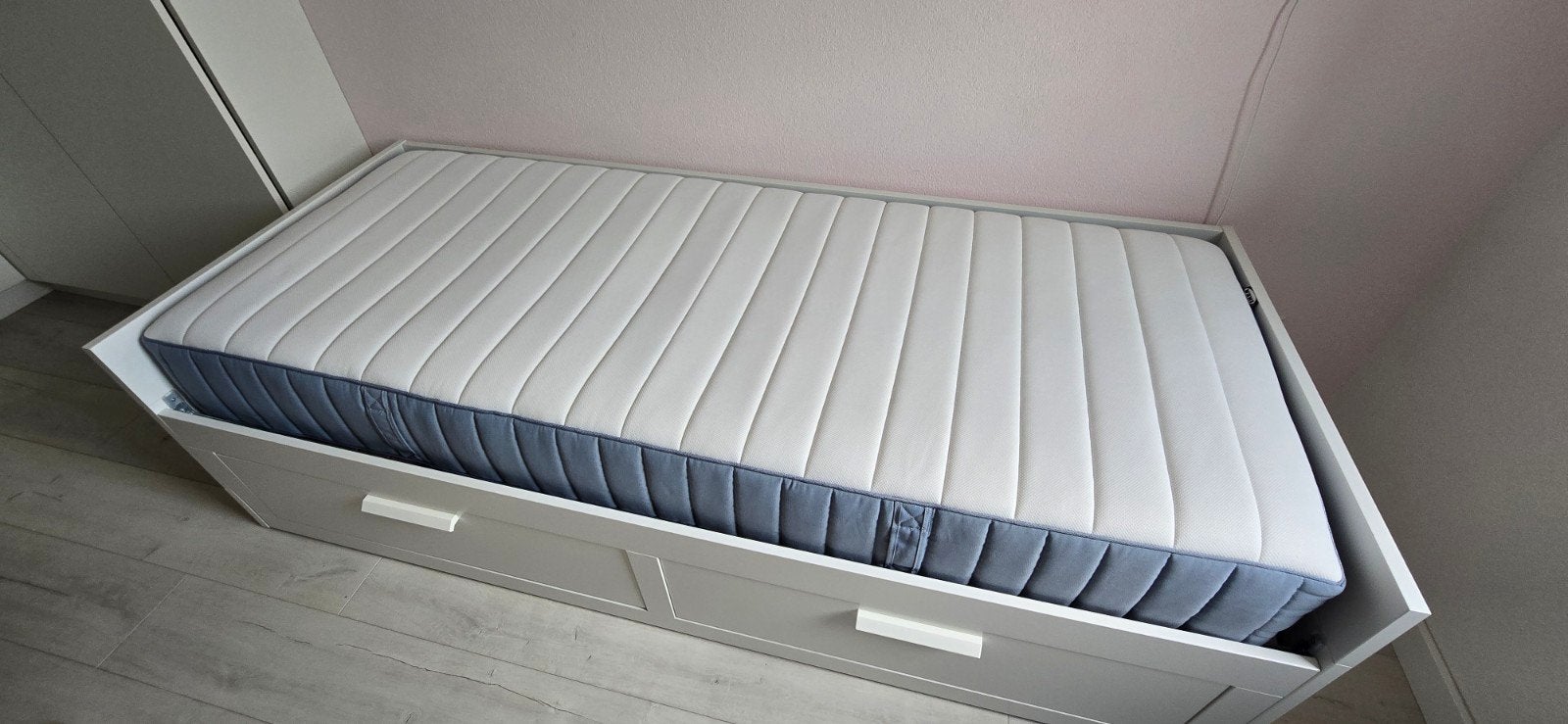 Ikea VALEVÅG matras 80x200 - Zo goed als nieuw, Ophalen, Eenpersoons, Zo goed als nieuw, 80 cm