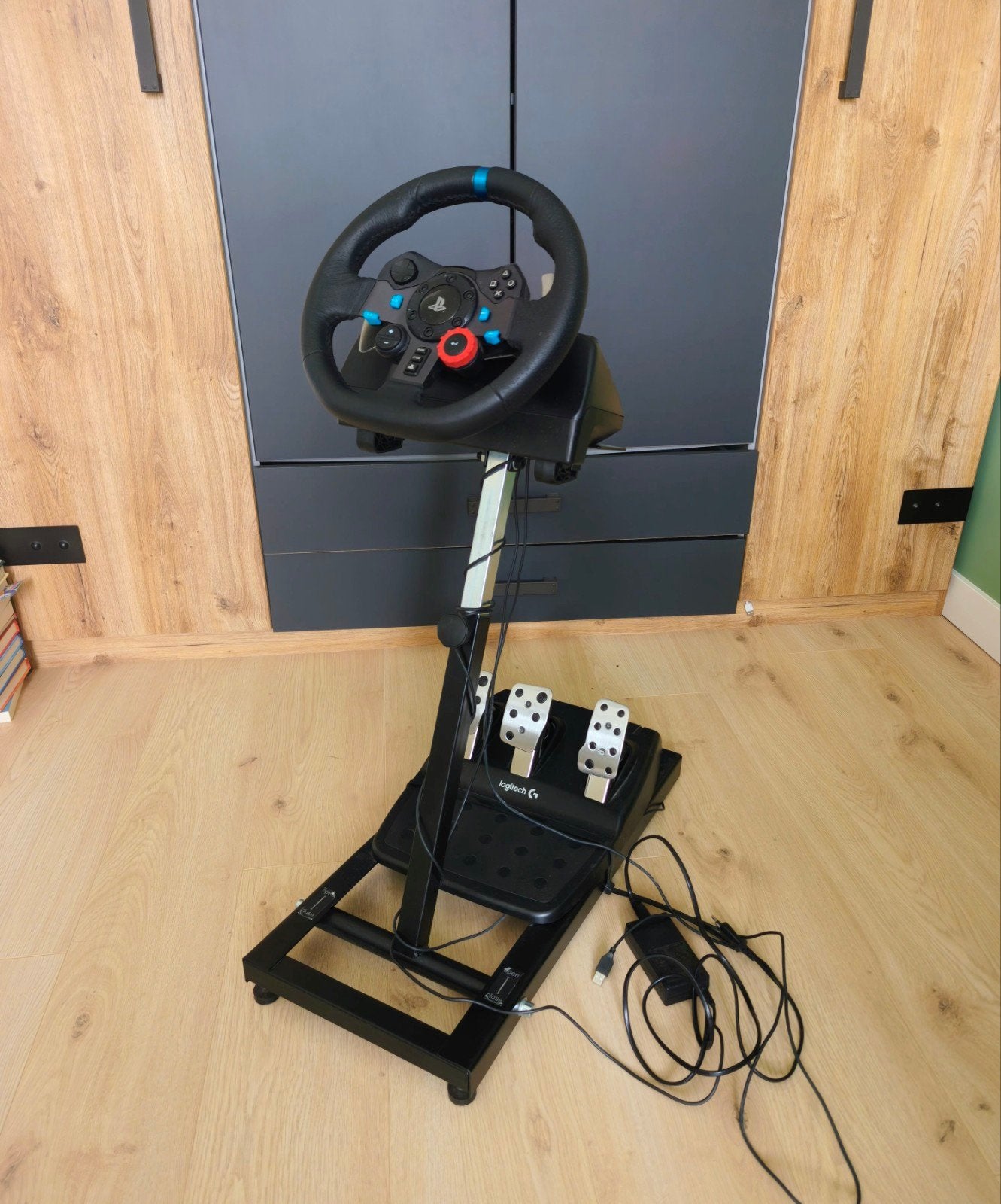 Logitech G29 Racing Wheel + Pedalen + Wheel Stand | PS4, PS5, Ophalen, Zo goed als nieuw