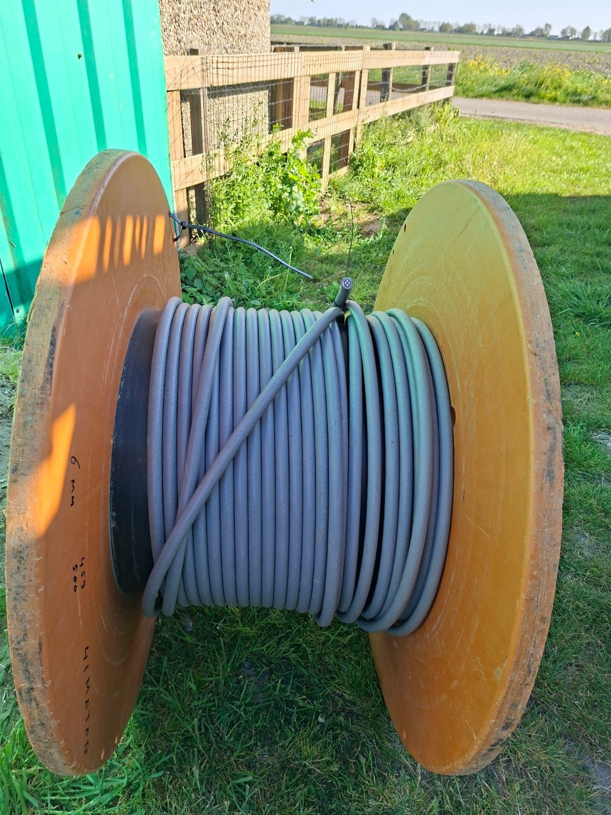 Kabel ymvkas 4x6mm2 (41mtr) grondkabel, Doe-het-zelf en Verbouw, Elektra en Kabels, Ophalen, Nieuw, Kabel of Snoer