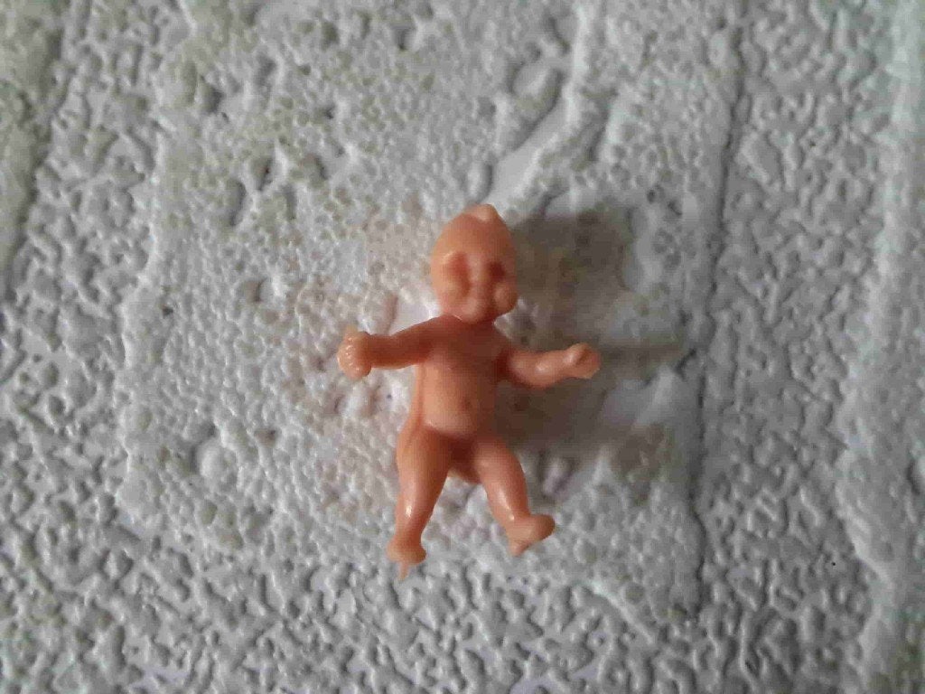 Rubber Baby Poppetje Blank 1:24 Poppenhuis 2 cm, Ophalen of Verzenden, Nieuw, Decoratie