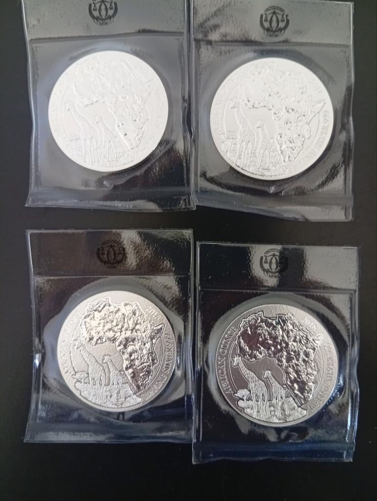 Te koop: 4x Rwanda Giraffe 2019 – 1 oz Zilveren Munt, Ophalen of Verzenden, Zilver