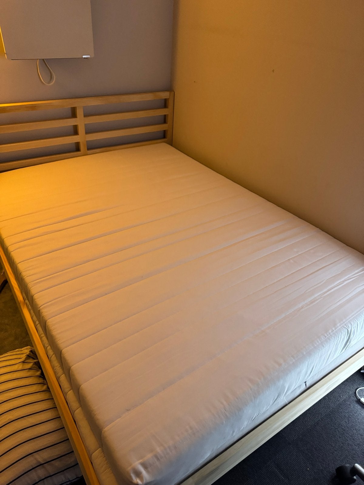 Comfortabel Emma Essential matras 140x200, Huis en Inrichting, Ophalen, Tweepersoons, 140 cm, Zo goed als nieuw