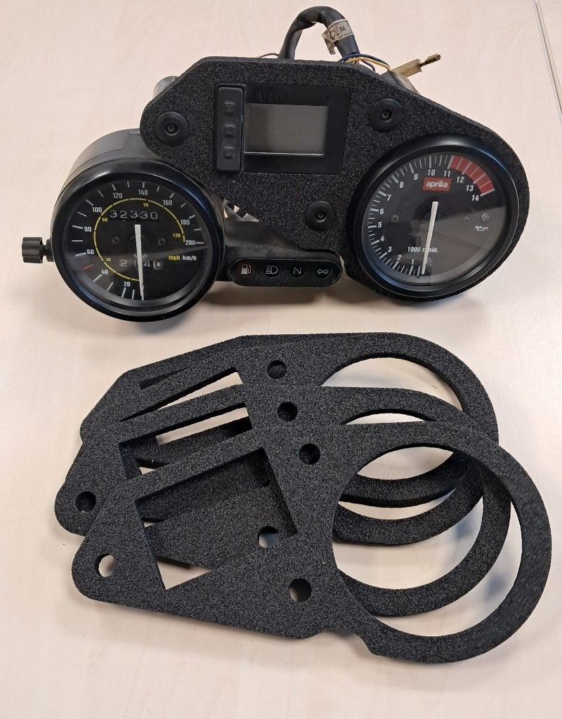 Aprilia rs125 rs 125 250 teller dashboard foam dash, Nieuw, Ophalen of Verzenden, AHR-Engineering, A.holterman@ahr-engineering.com